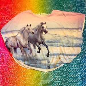 Cute summer horse shirt for girls. Loose shirt
